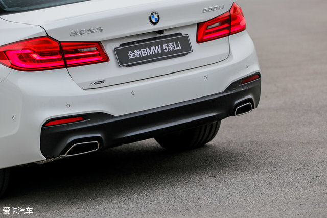 宝马530li尊享m运动版测试,宝马530lixdrive豪华版试驾