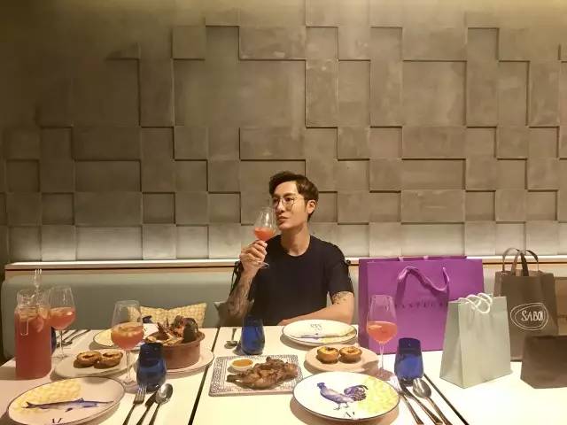 香港旅游攻略值得买的东西,香港攻略必去的店