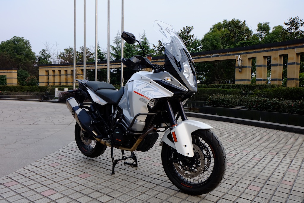 新车ktm1290advr落地价格,2020款ktm1290advs试驾