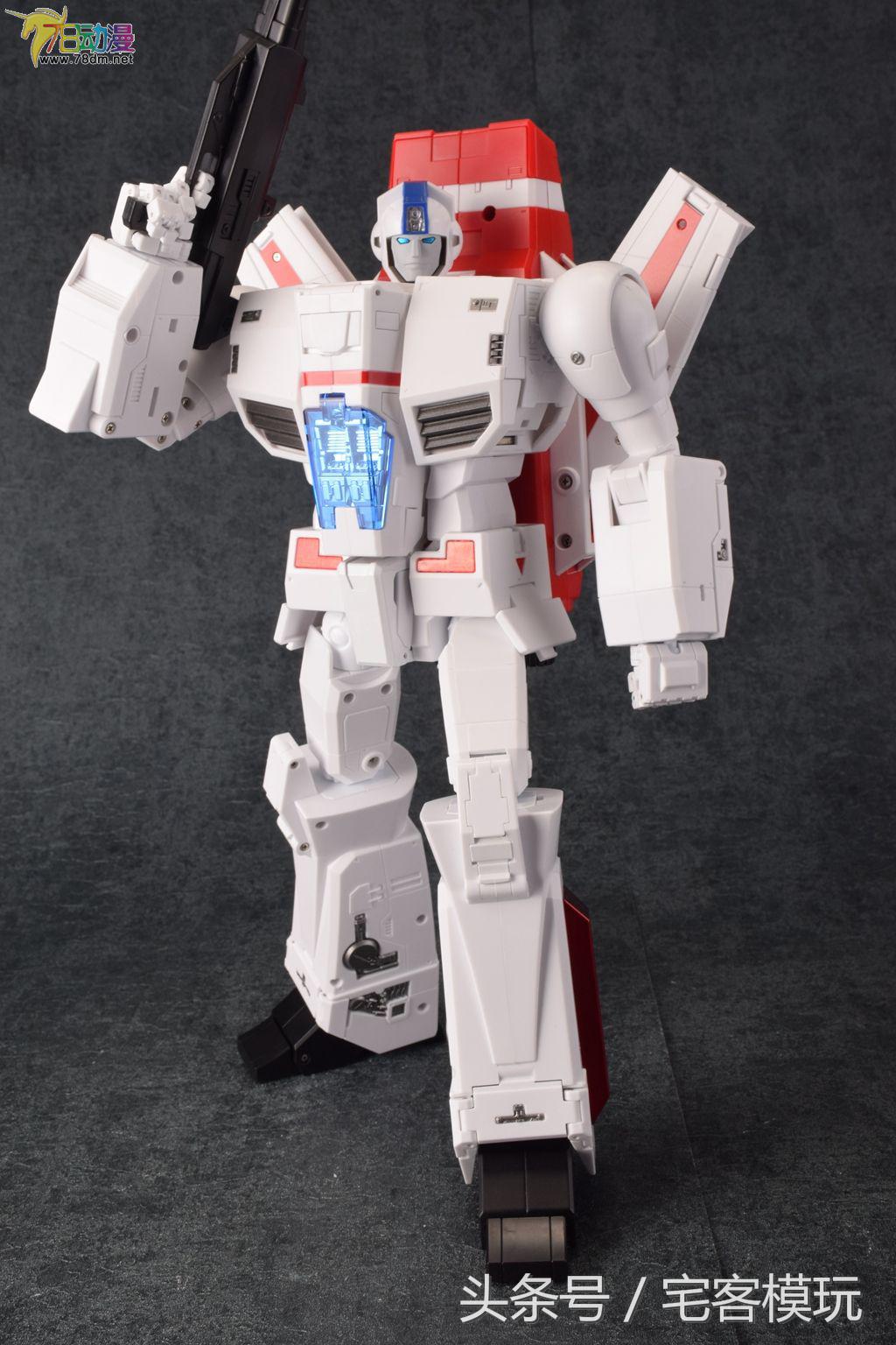 变形金刚3atoys大黄蜂,变形金刚淘宝擎天柱天火套装测评