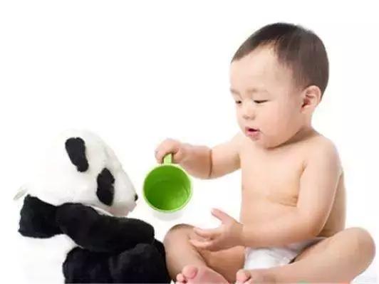 孩子爱粘人怎么解决,小孩粘人怎么克服