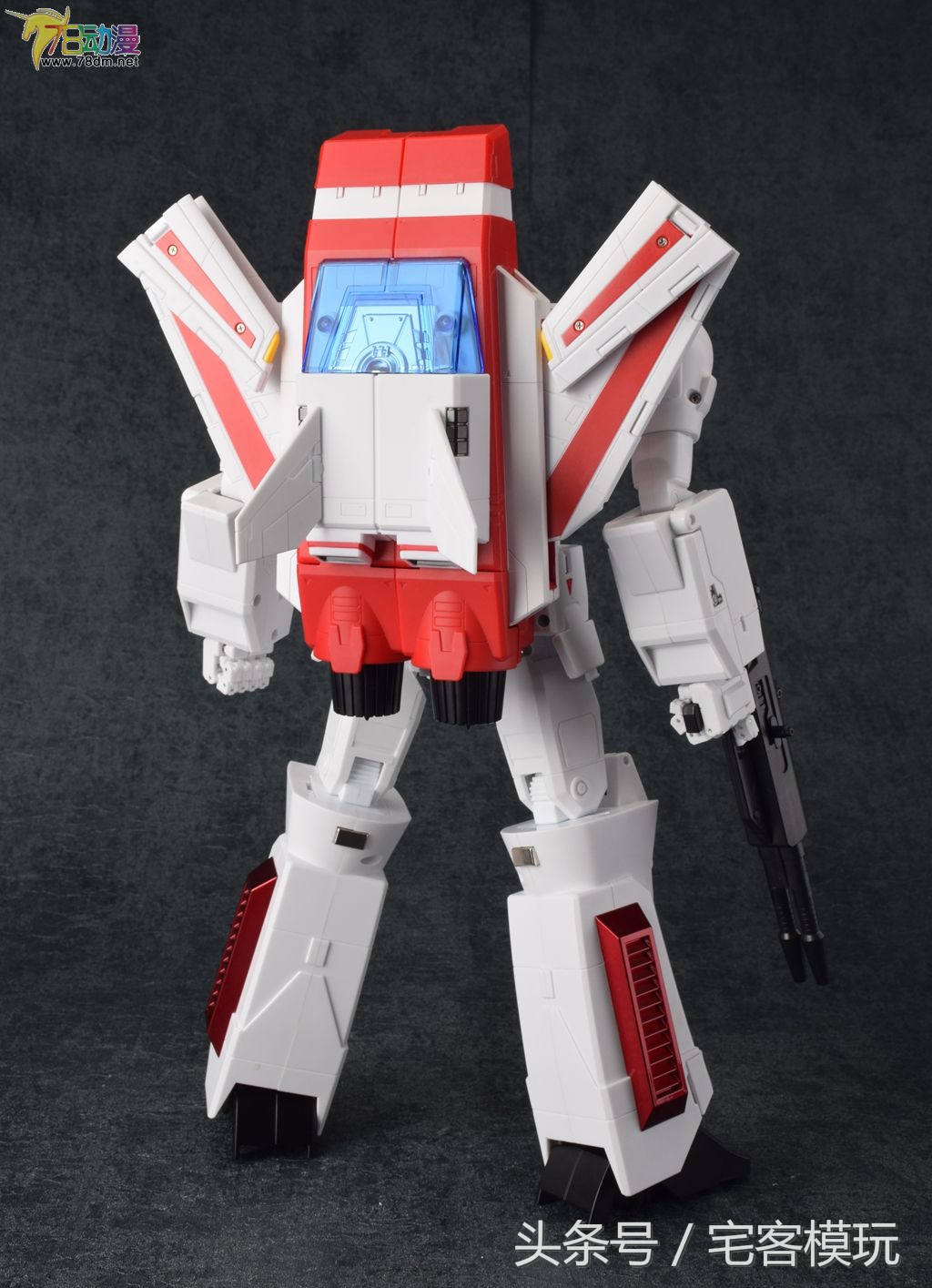 变形金刚3atoys大黄蜂,变形金刚淘宝擎天柱天火套装测评