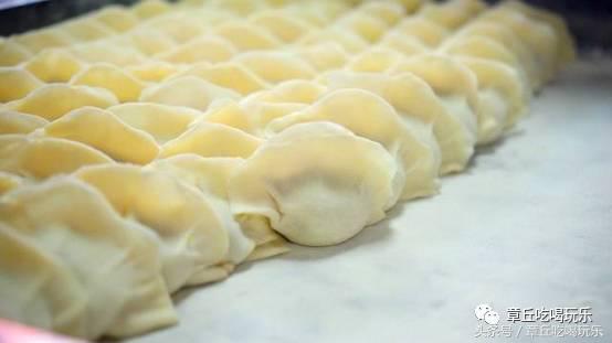 必须曝光这家店,就是它承包了一半章丘人的胃!