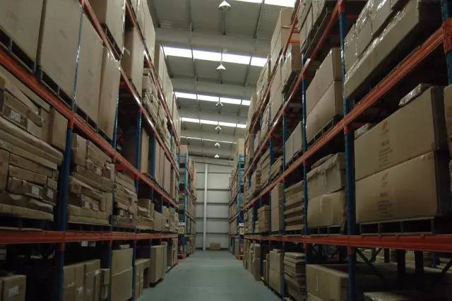 汇丰实木家具，一块木头的44次重生