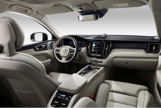 豪华车秒杀bba视频,内饰堪比bba新宝骏rm5简直要逆天