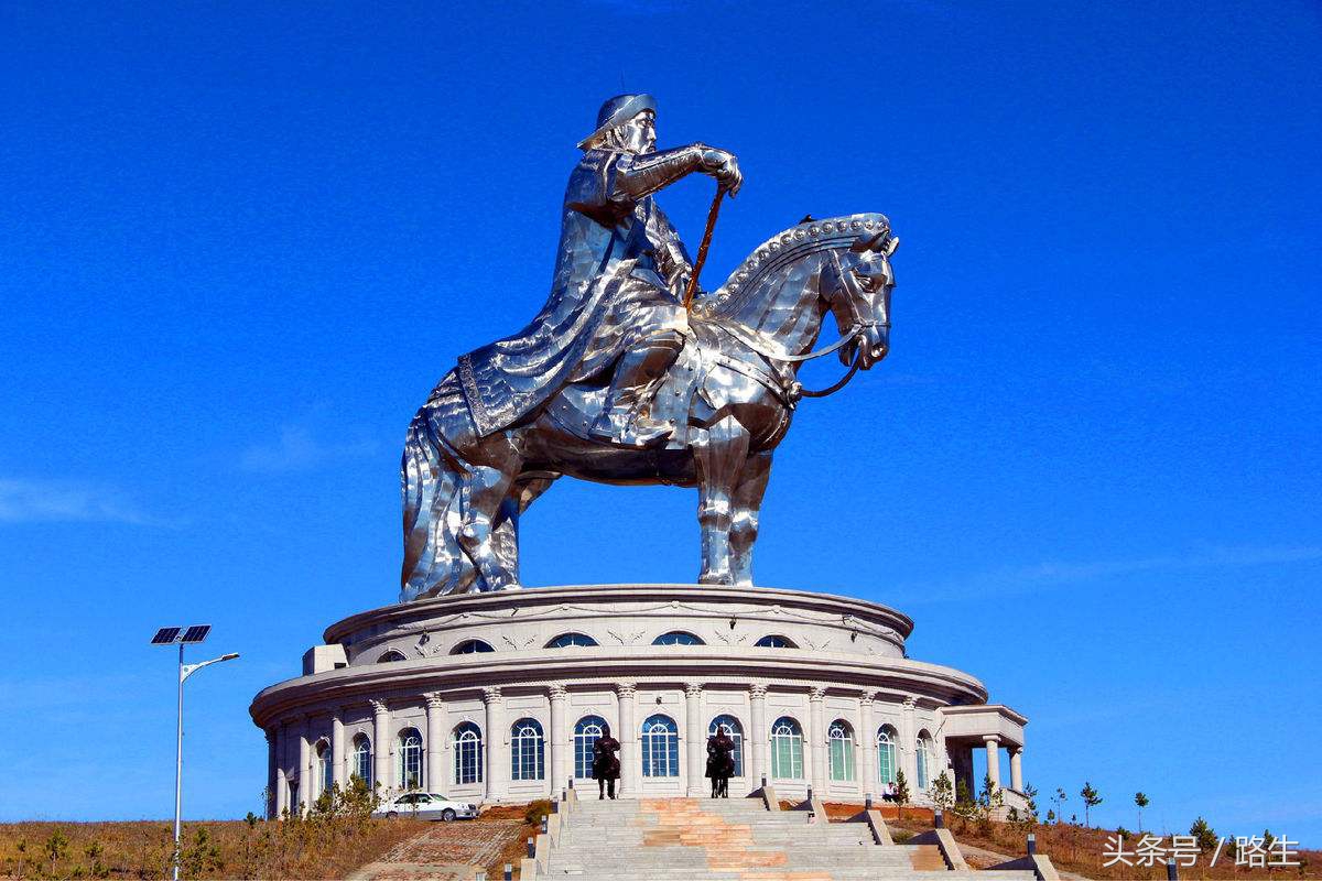 成吉思汗娶了多少老婆,成吉思汗有过多少个老婆