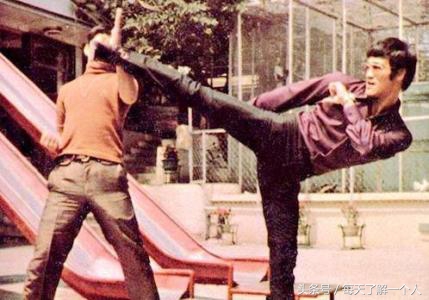 每天了解一个人物素材,每天了解一位名人