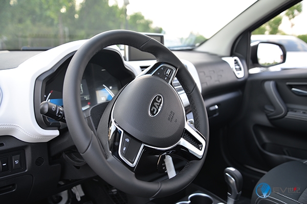 鏂拌兘婧愭睙娣甶ev6e璇曢┚瑙嗛,姹熸樊iev6e璇曢┚