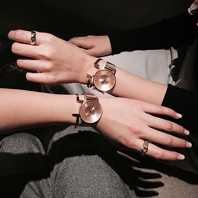 高级时尚手腕带,手腕上的时尚单品女