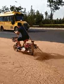 濂藉彲鐖辩殑濡瑰瓙,鍙埍鐨勫瀛愪负鑷繁鍔犳补