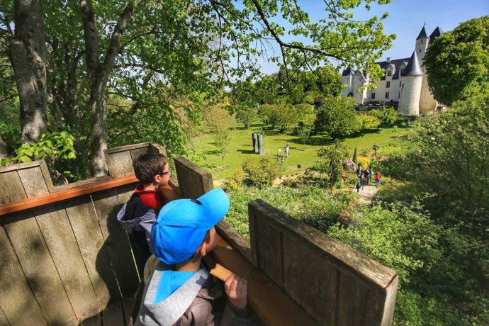 卢瓦尔河城堡简介,卢瓦尔河谷城堡位置在哪里