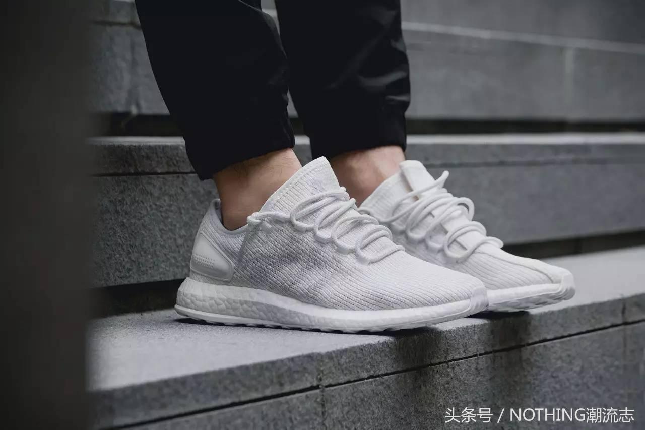 女款轻薄透气运动鞋,夏天穿的清爽透气运动鞋推荐