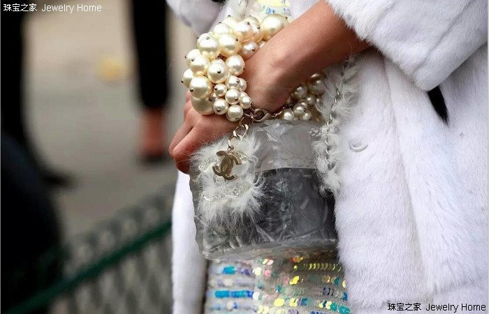 胖人适合粗的还是细的手镯,宽胖翡翠玉镯