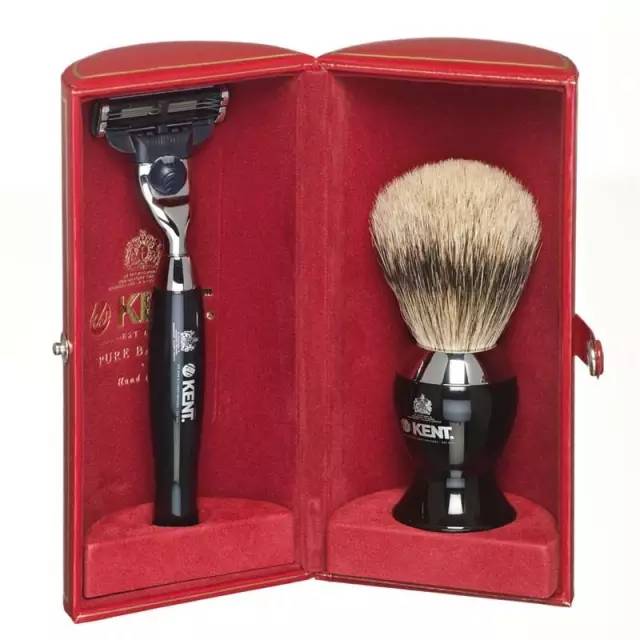 男士唇边胡须怎么打理,胡须保养涂什么