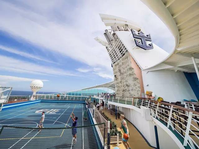 满世界都是上海出发日本航线都看腻歪了？那就往南去新加坡吧！