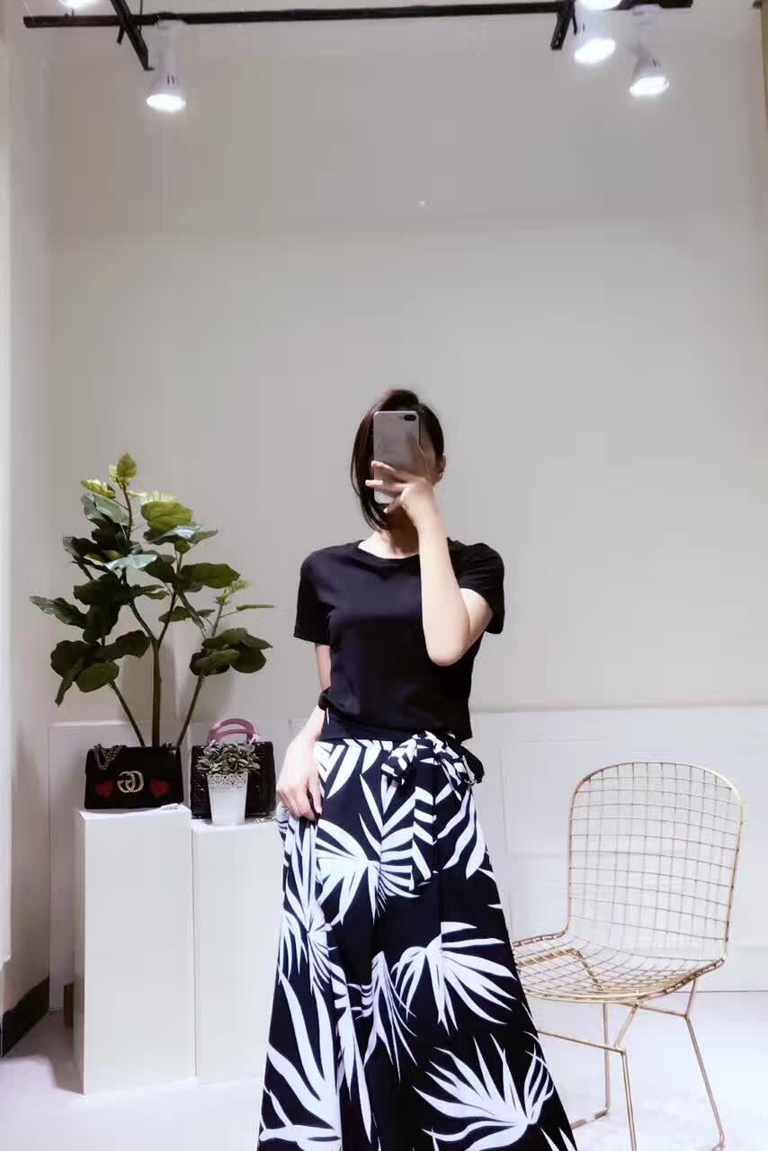 这个夏天怎样穿好看,这个夏天衣服怎么穿