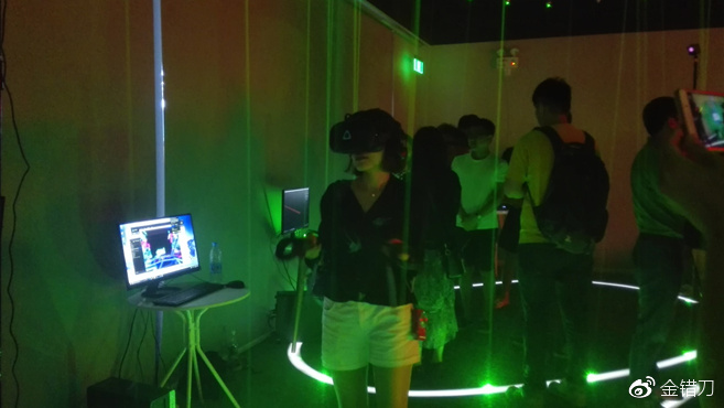 实体店也“蹭”科技热点！国美建了全球首家专业VR影院，不卖门票图啥