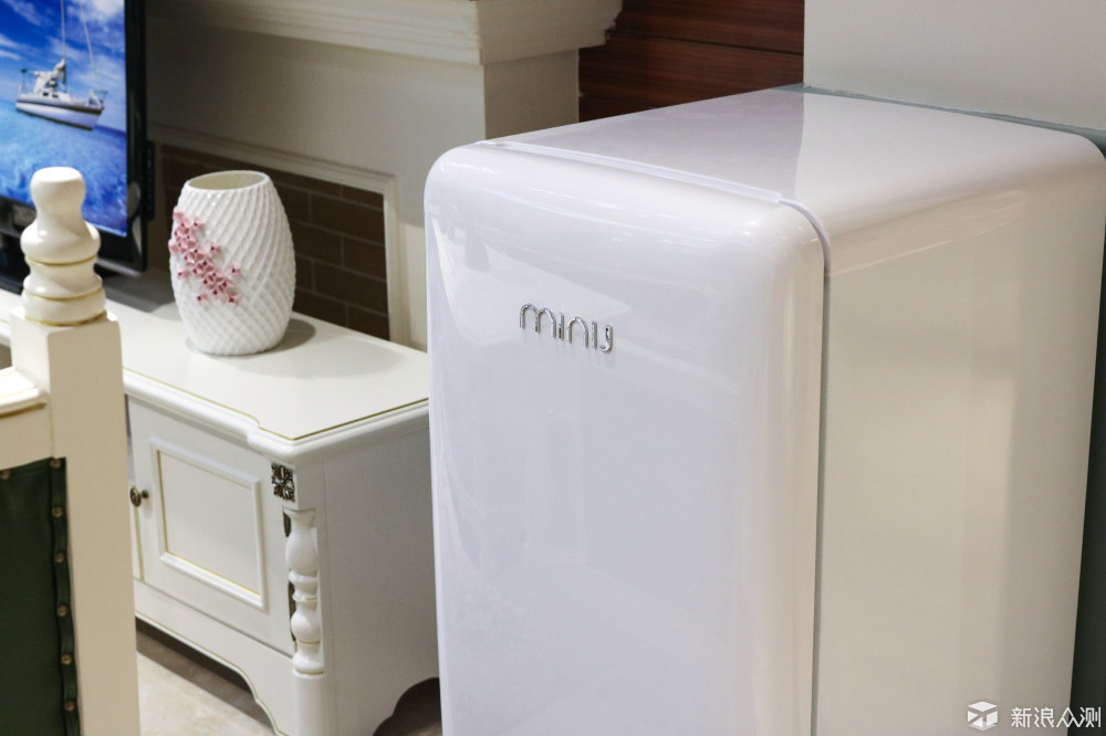 小吉迷你冰箱测评体验,小吉mini冰箱什么颜色好看