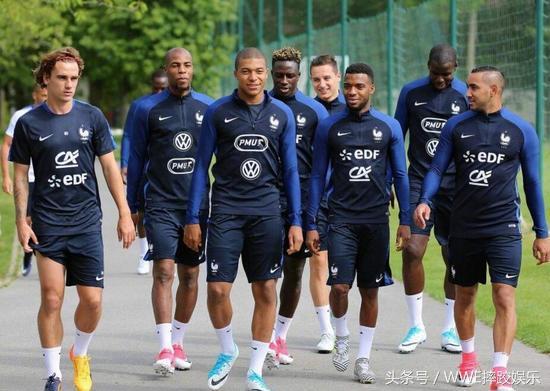 出道即巅峰十八年,出道即巅峰c罗一年近50个进球