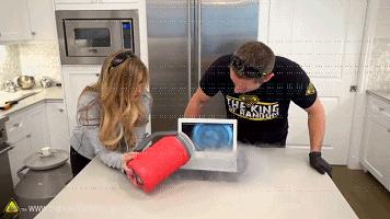 液氮冷冻生物复活,被液氮冻住能复活吗