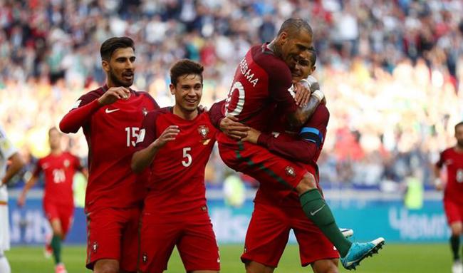 c罗重回曼联曼联球迷反应,c罗重回曼联回到梦开始的地方