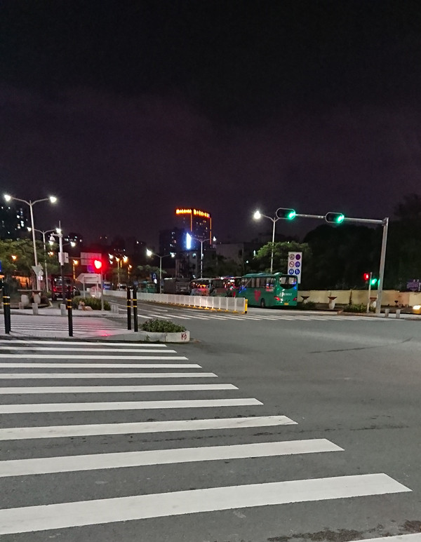 索尼xperiaxzs评测,索尼xperiaxz1拍照和视频评测