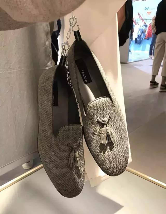 男士如何买衣服,男士买衣服搭配顺序表