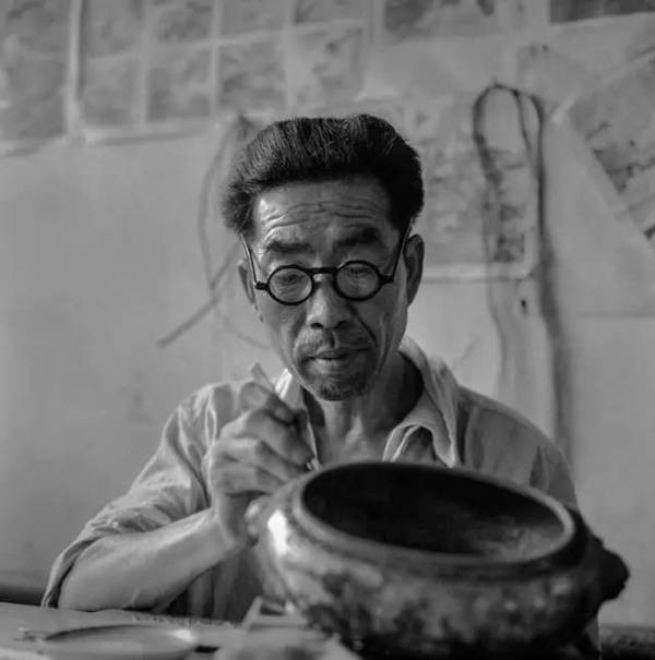 这个新西兰人用4个月走遍了中国,他镜头里的祖国你肯定没见过……