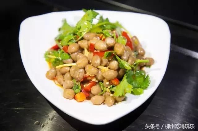 这家店的东西太可怕了!让人流泪翻滚,灵魂颤抖!