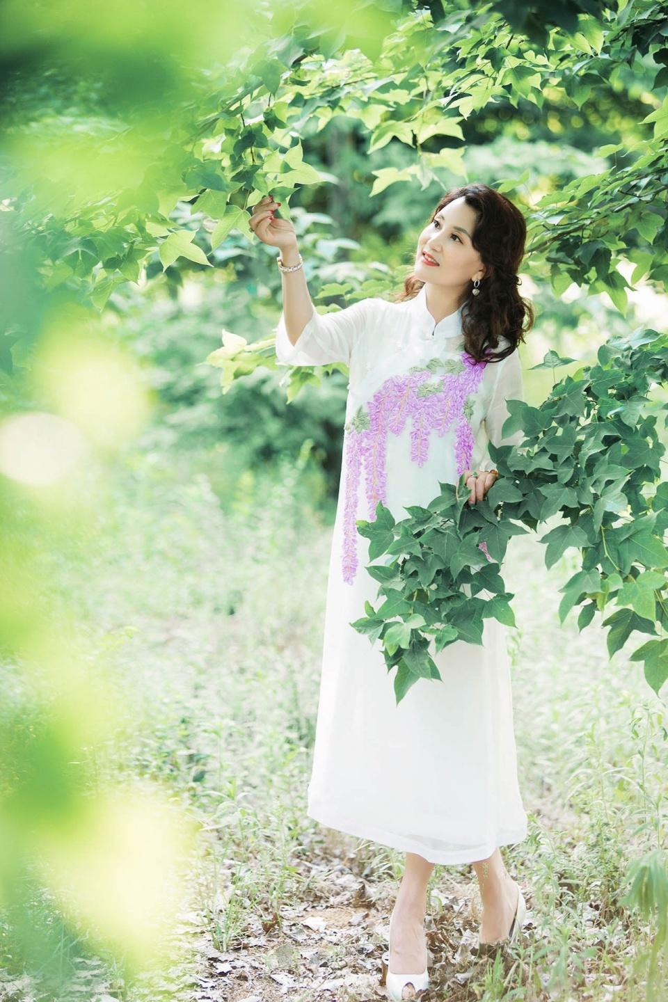 诗词专辑｜孙文：如此玉兰如此月，为卿聊寄几行诗