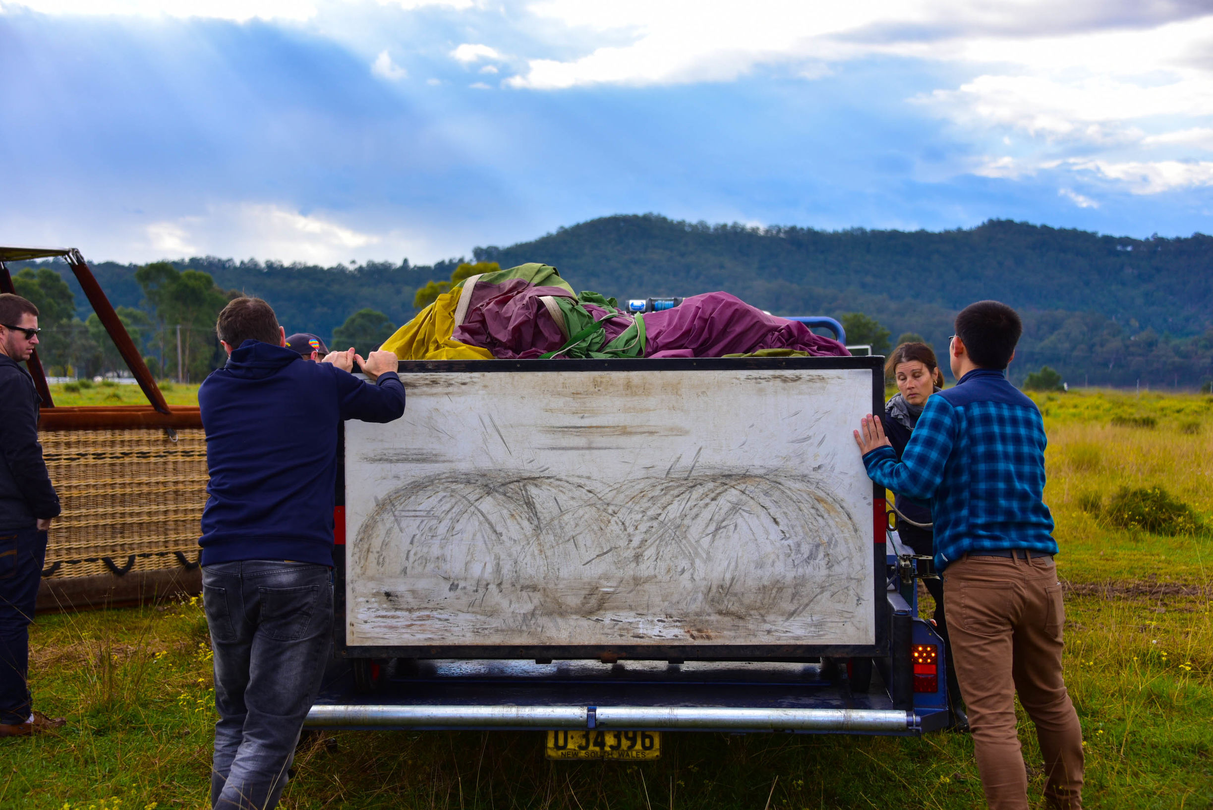 在猎人谷邂逅美酒和热气球
