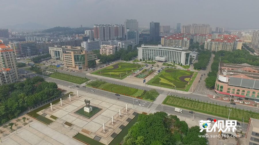 上帝视角下的龙潭,上帝视角下的希腊