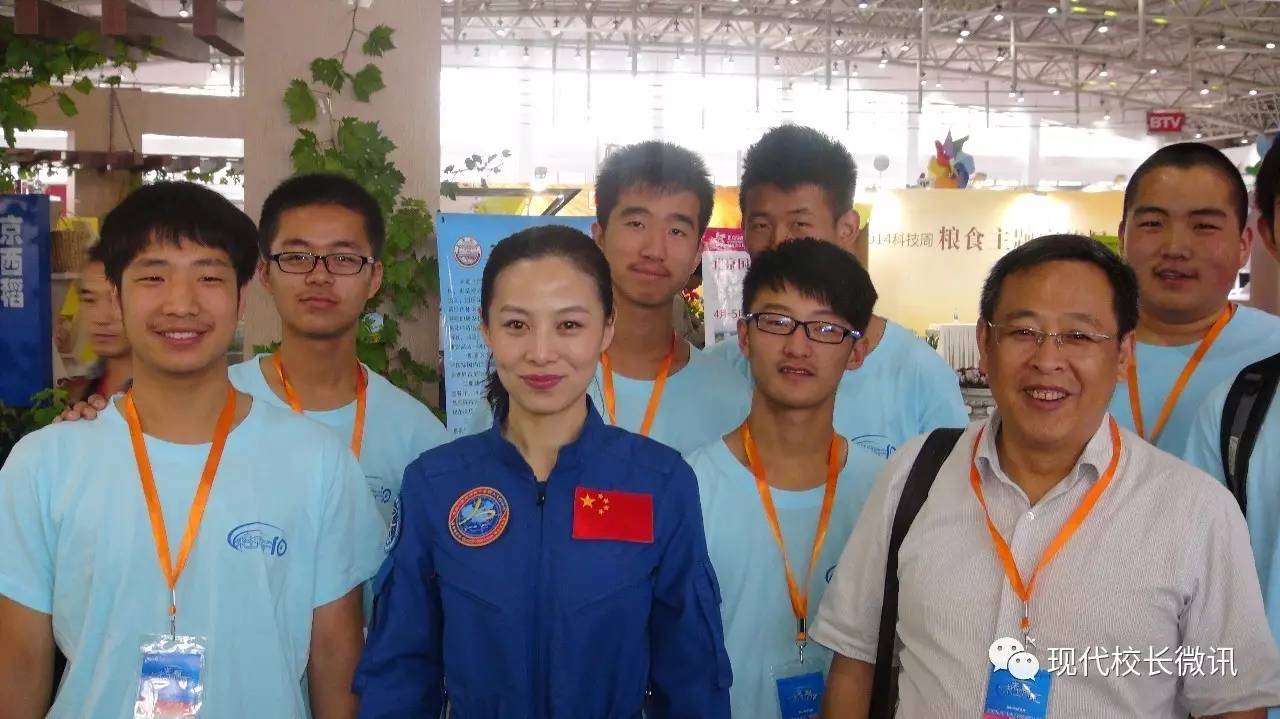 太原市六十七中校园,太原市六十七中教学楼