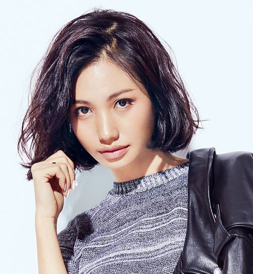 打造蓬松感头发怎么做,蓬松毛躁发型的打造技巧