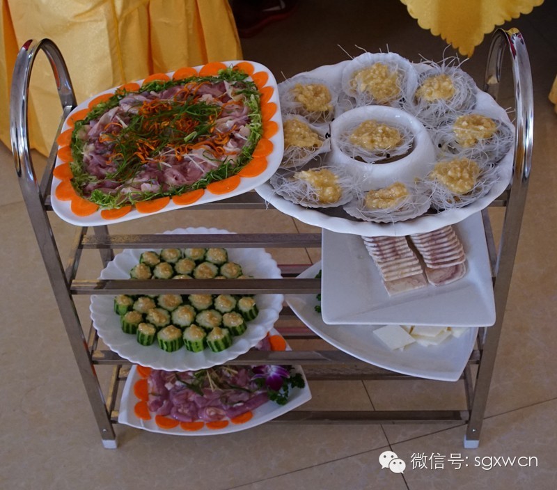 小曾吃饭最新视频,小曾吃火锅