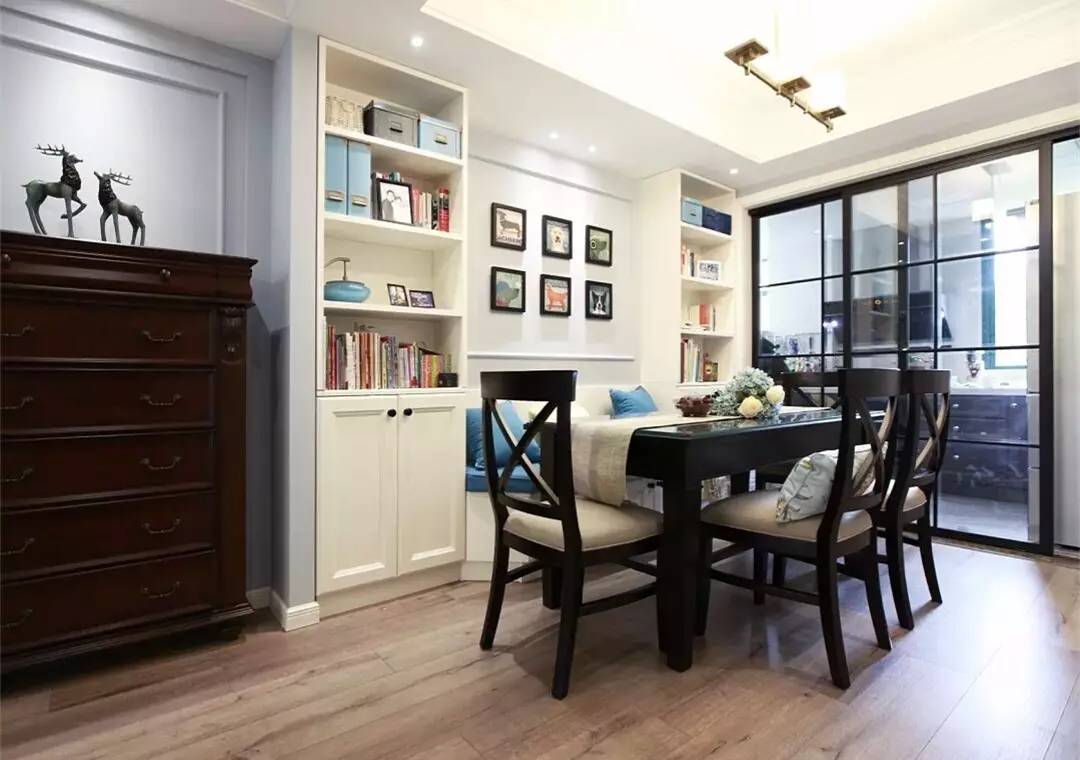 餐桌上盖一条布实用吗,为什么餐桌上要铺一块布