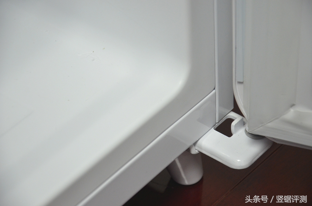 小米众筹冰箱3999,小米最新三开门冰箱