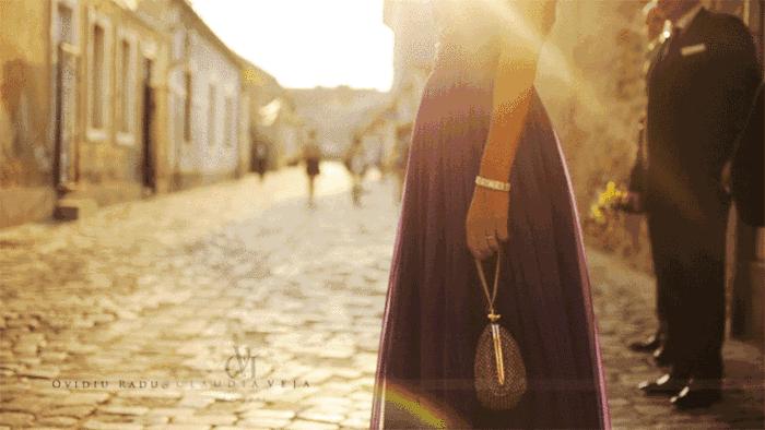 隔着屏幕根本不知道你在干嘛,隔着屏幕会有更多误会