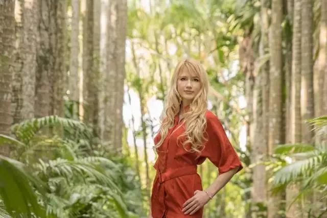 腾龙洞的世界之最,腾龙最长焦段