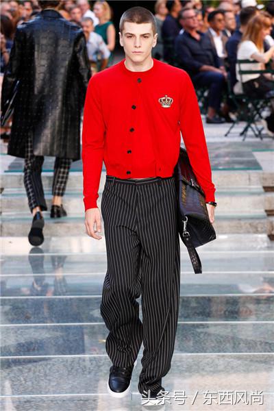 2018春夏巴黎时装周男装,王俊凯米兰时装周2018春夏男装秀