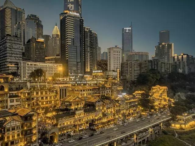 学了那么多拍照姿势还是用不上,学了多年摄影