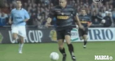 如何训练射门力量和准度,如何训练射门的爆发力