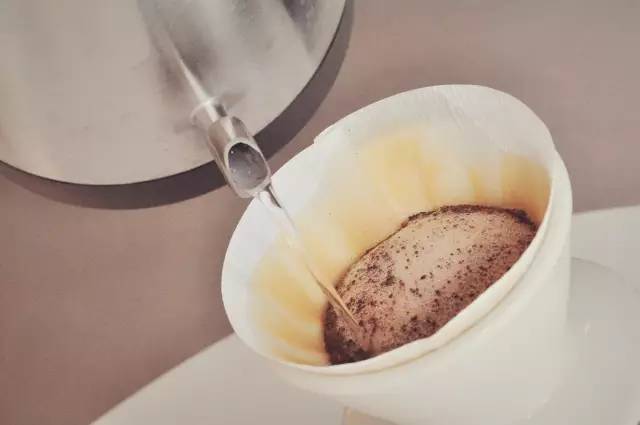 手磨手冲咖啡教程,袋装咖啡手冲咖啡视频教程