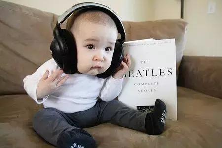 母乳不足还要坚持母乳喂养吗,有必要一定坚持母乳喂养吗