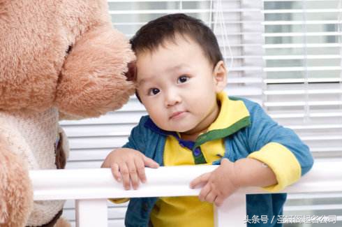 好听的适合男孩起名的成语大全,以成语取名的女孩名字大全