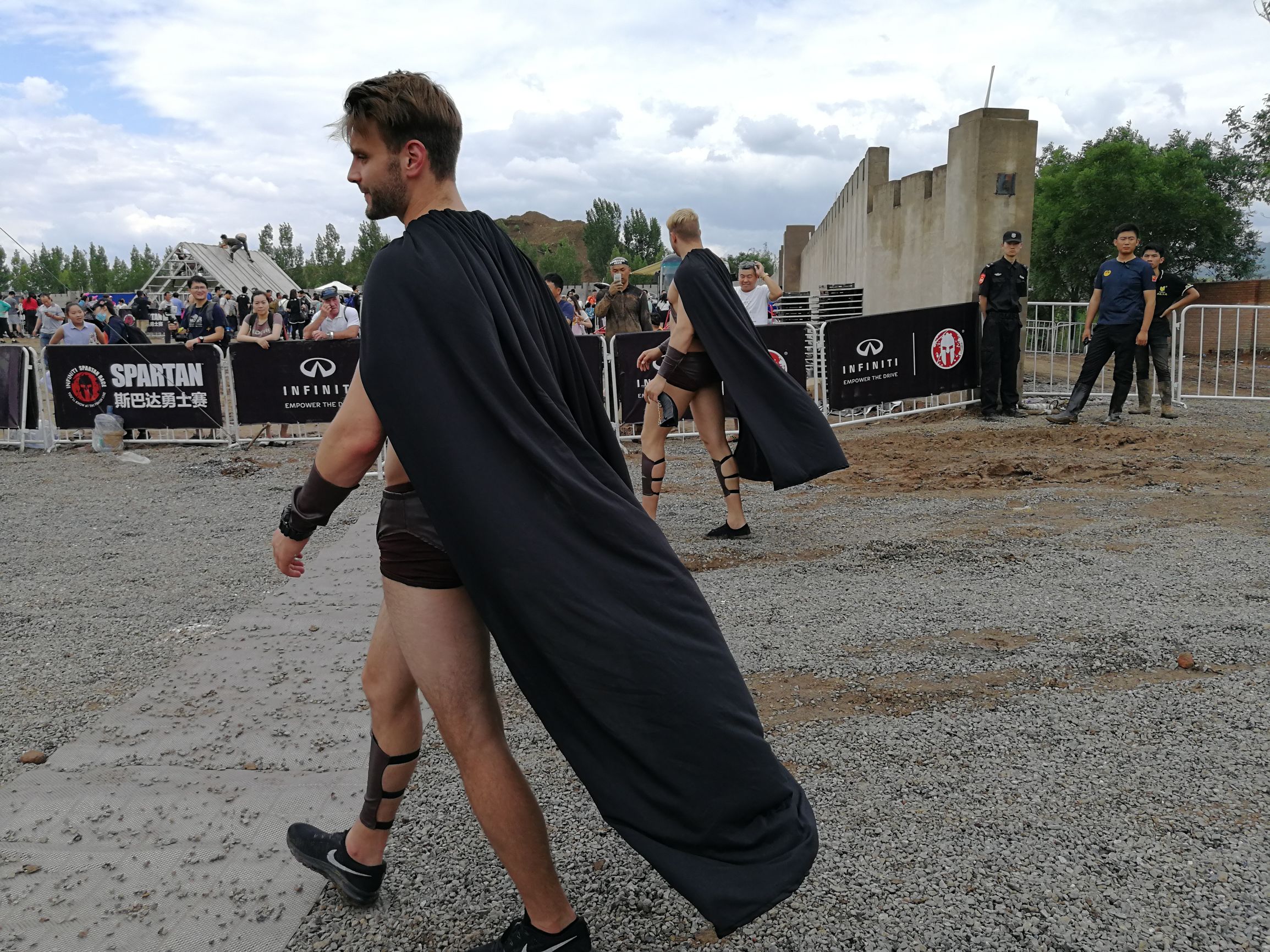 翻滚吧，青春—斯巴达痴肉记RollRollRoll