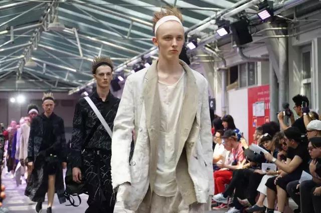 supreme联名jean,supreme联名wheaties