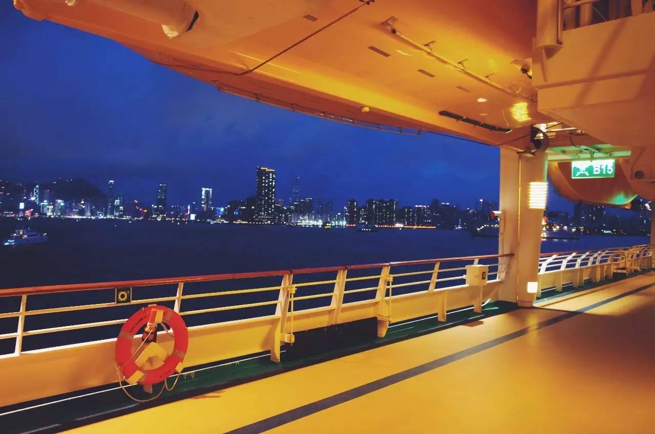 一日远方｜登上豪华游轮，完美假期就交给它吧