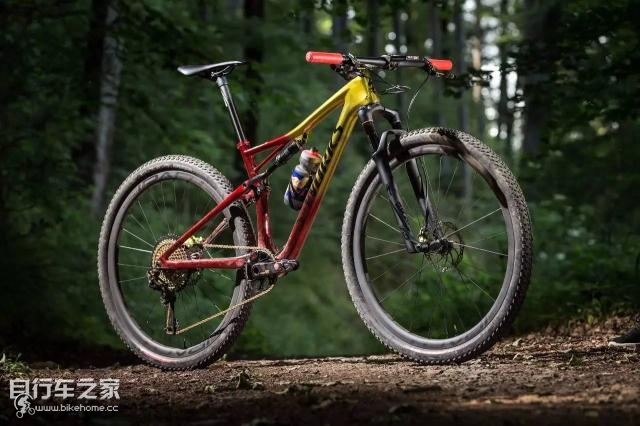 xc山地车是不是最入门的山地车,闪电epicxc软尾山地车