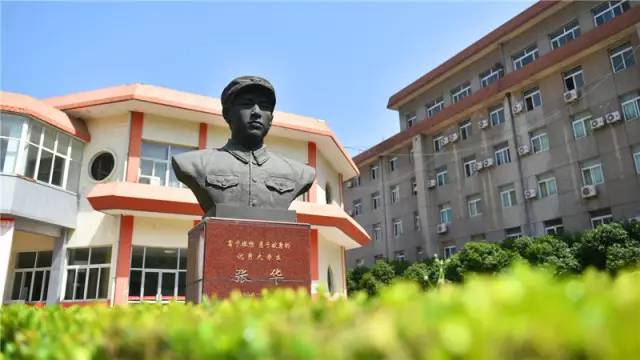 小编带你畅游军校｜第四站：第四军医大学（我们的诗和远方）